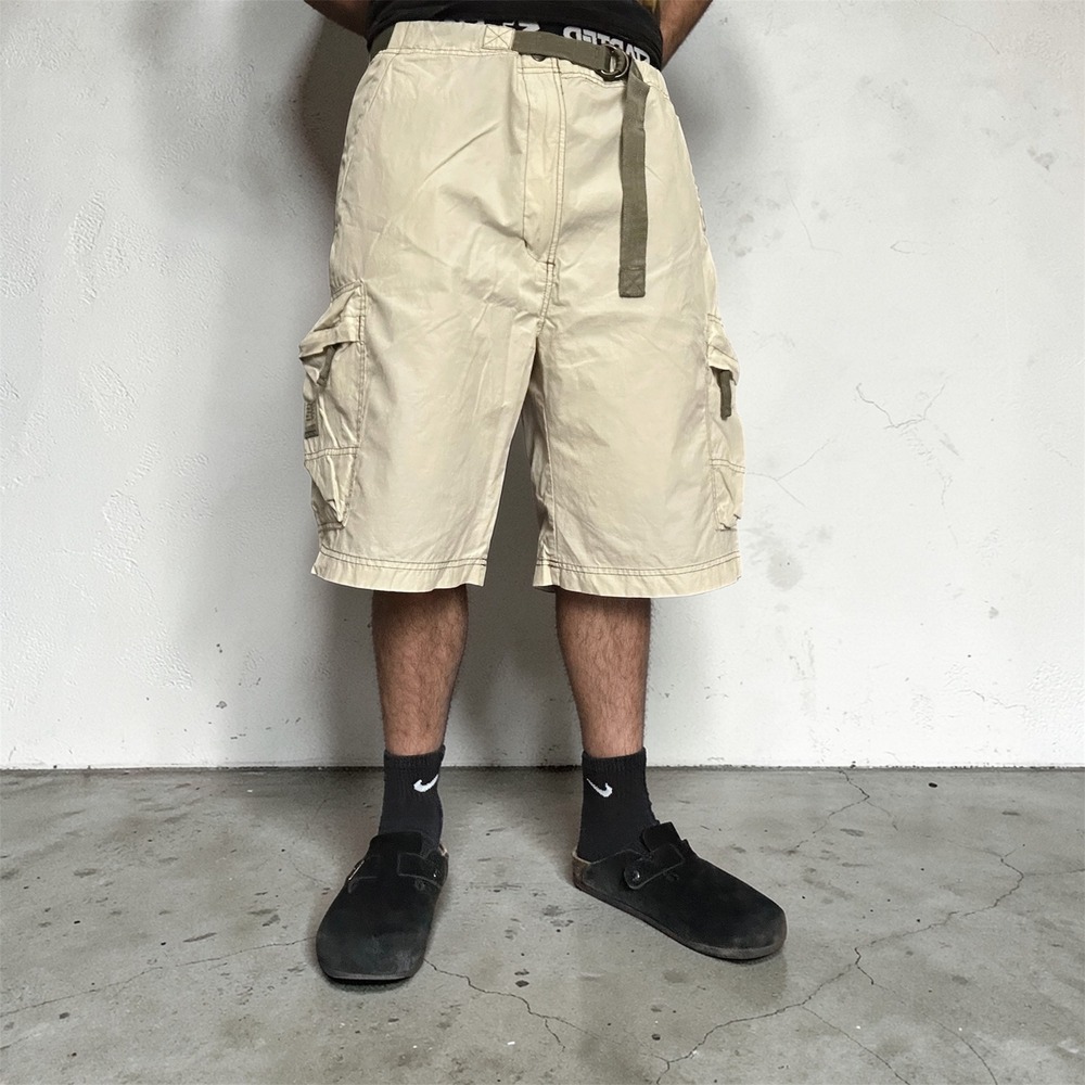 Old Navy Men Khaki Cargo Shorts Baggy Fit Beige Size 40 CHECK MEASUREMENTS